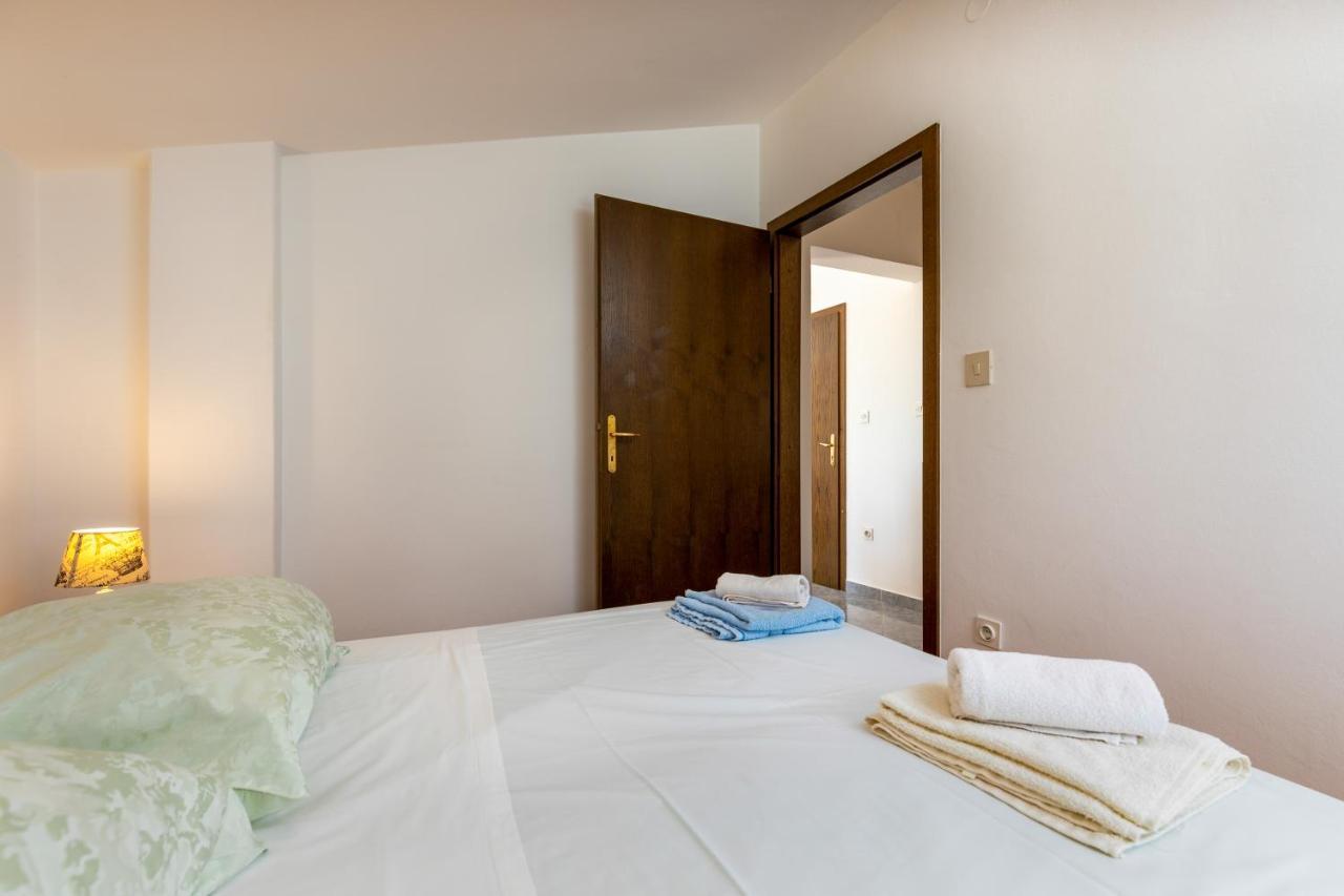 Apartment 828 Rabac