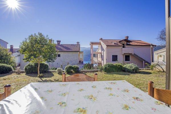 828 Apartment Rabac